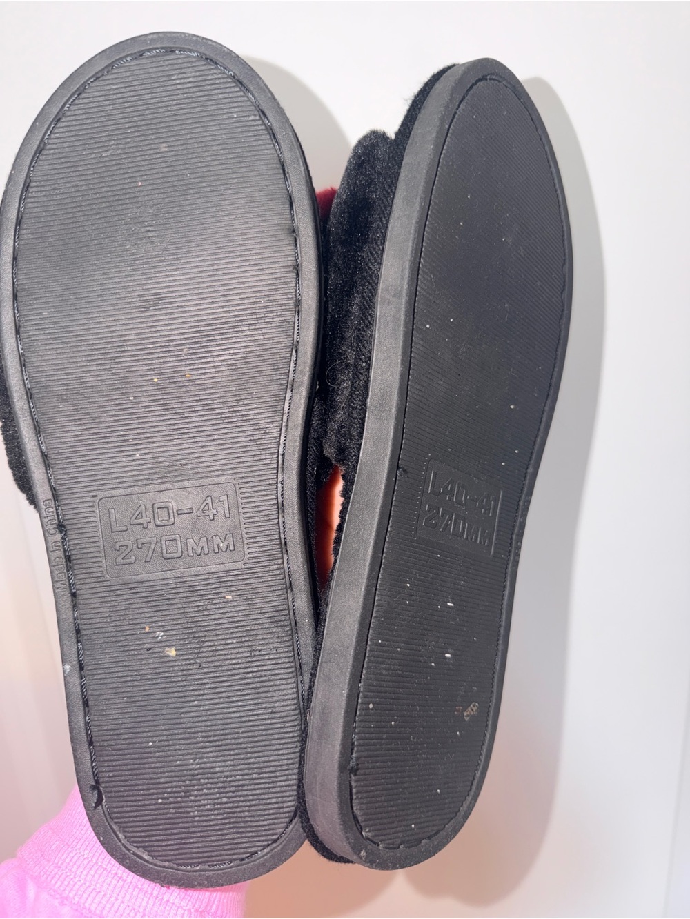 Plush Heart Slide Slippers Black with Red Heart, Black/Red, US 7.5-8 - Picture 4 of 5